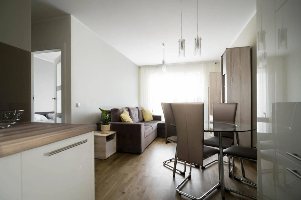 Bently Apartments - Four Oceans Seaside