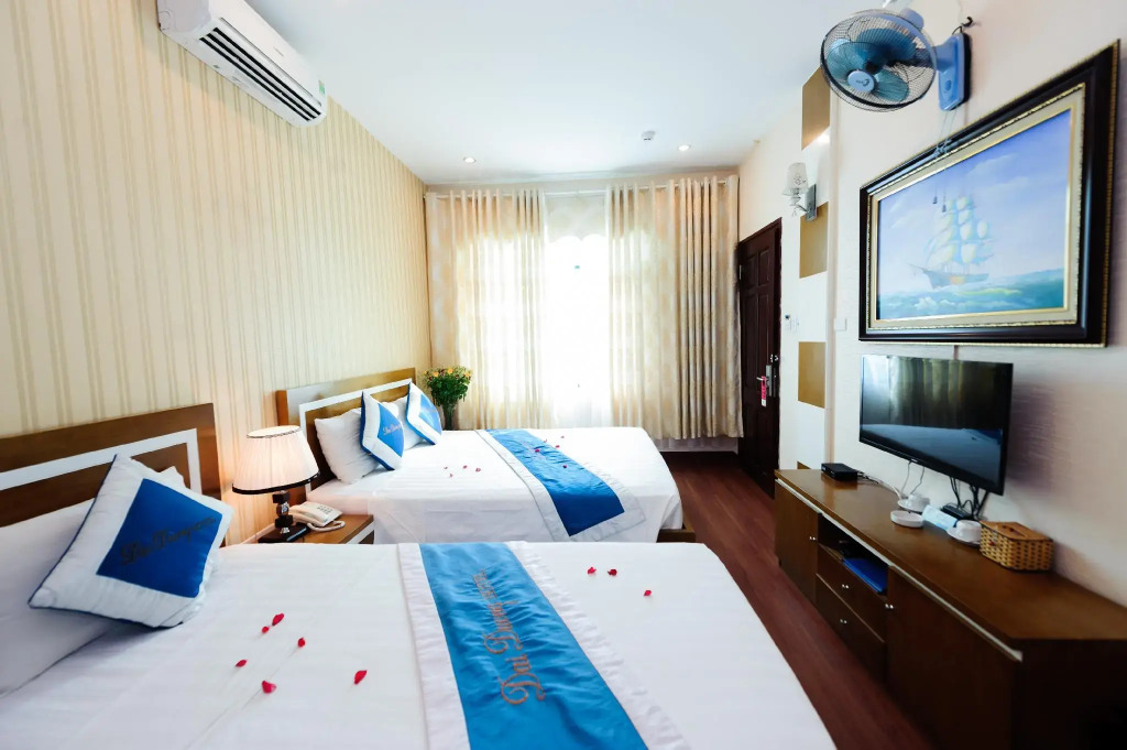 Khách sạn Hướng Dương