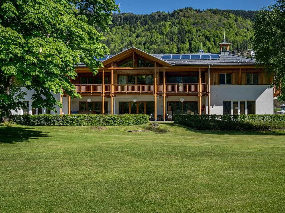 Seevilla Ossiacher See