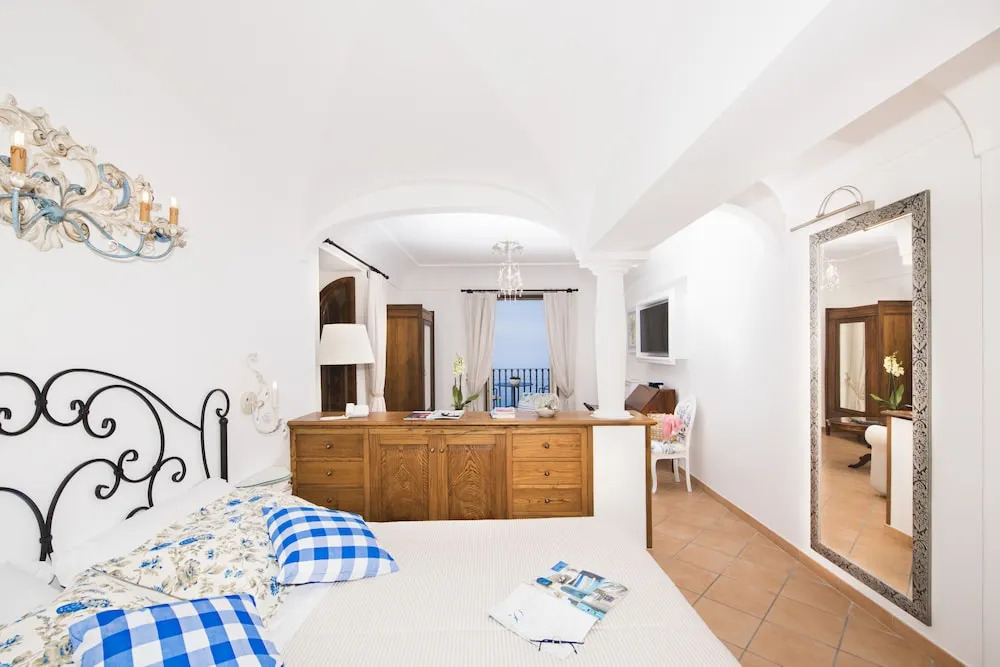 Villa Degli Dei Luxury House