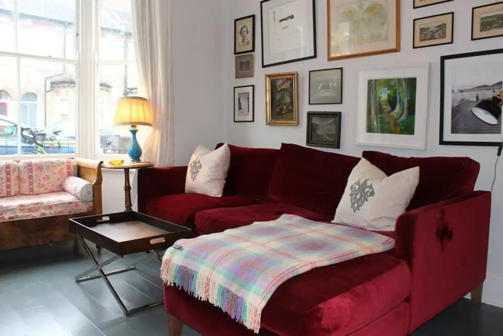 4 Bedroom House With Large Garden