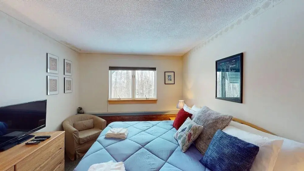Woods Village 33