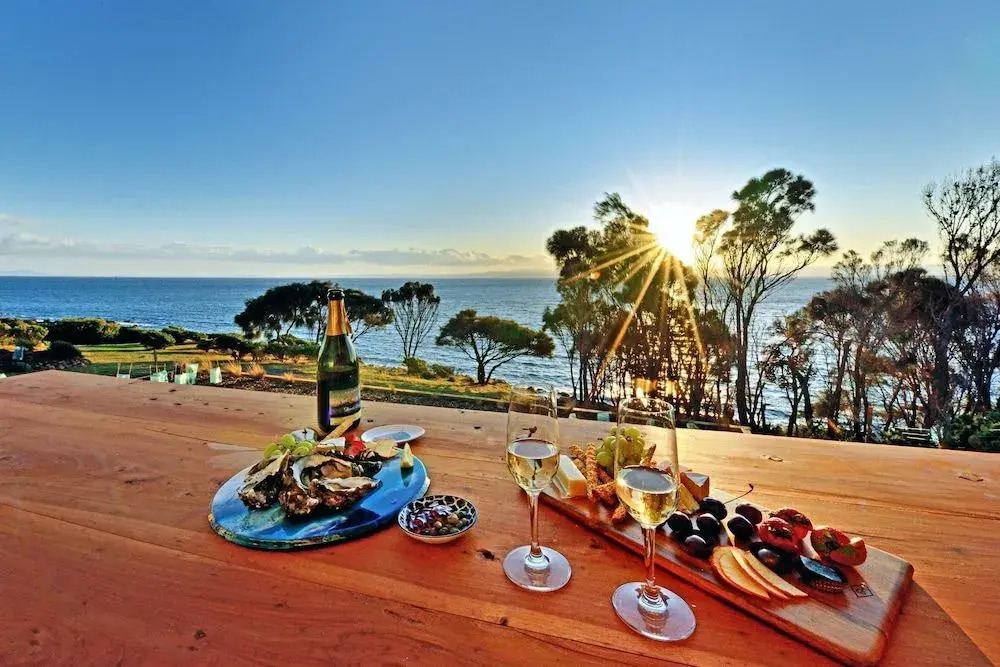 Freycinet Coastal Retreat