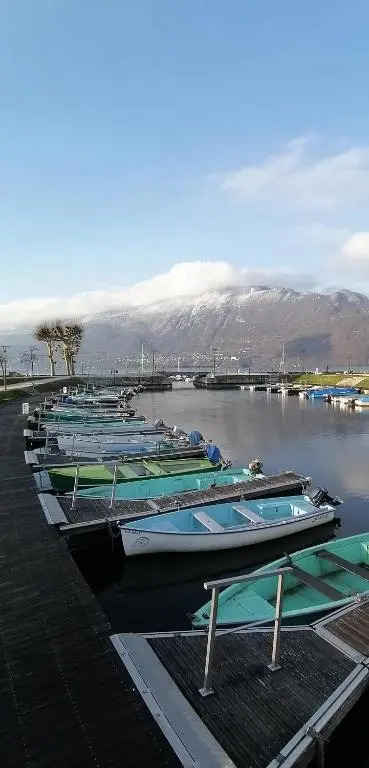 T2 proche du lac