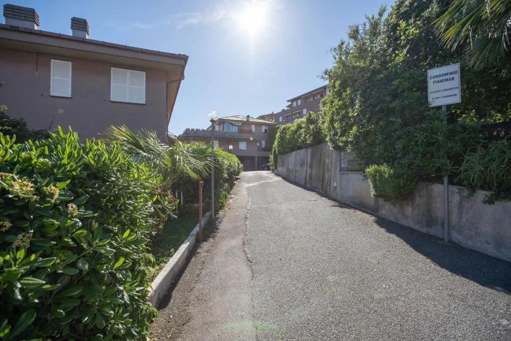 Ginestre Apartment few min From sea