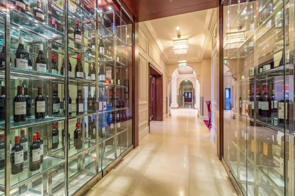 Grand Jersey Hotel and Spa