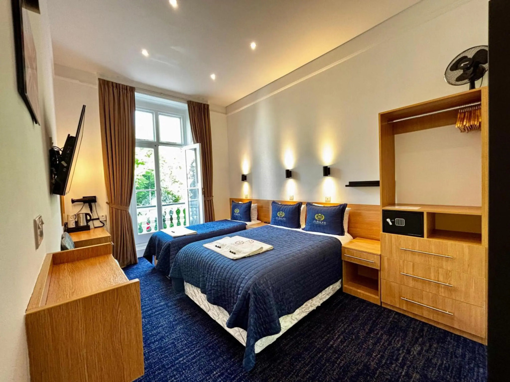 Jubilee Hotel Victoria
