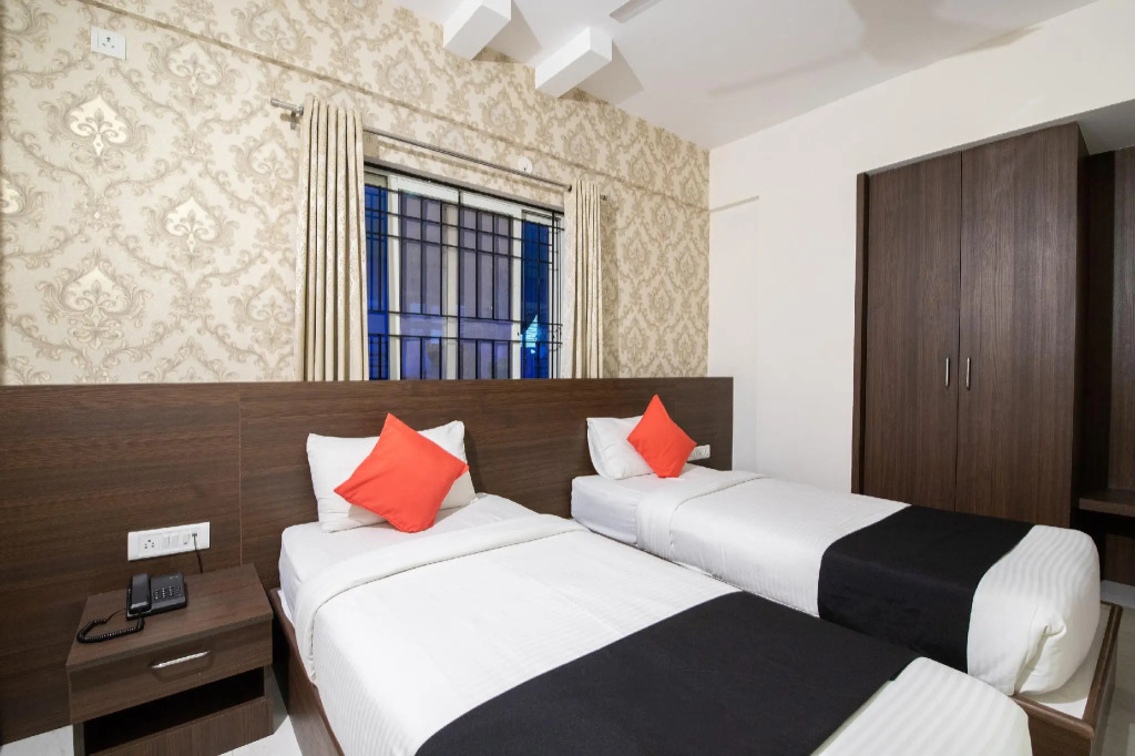 Capital O 9917 SJR Suites And Comforts