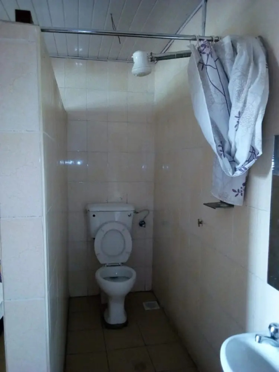 Aerotropolis Hotel
