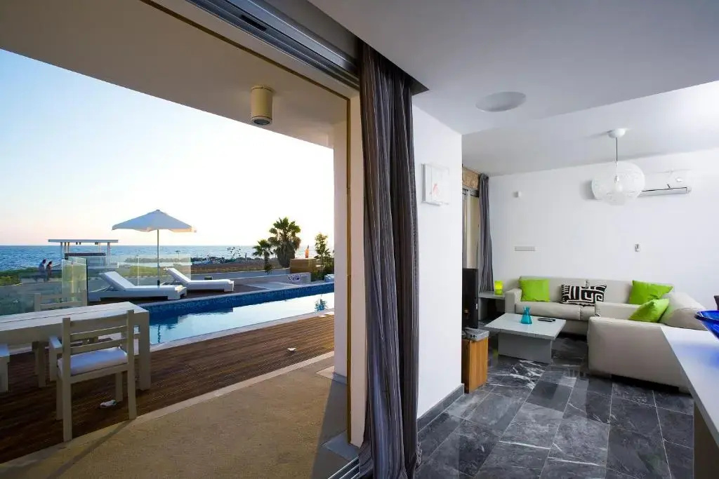 Paradise Cove Beach Villas