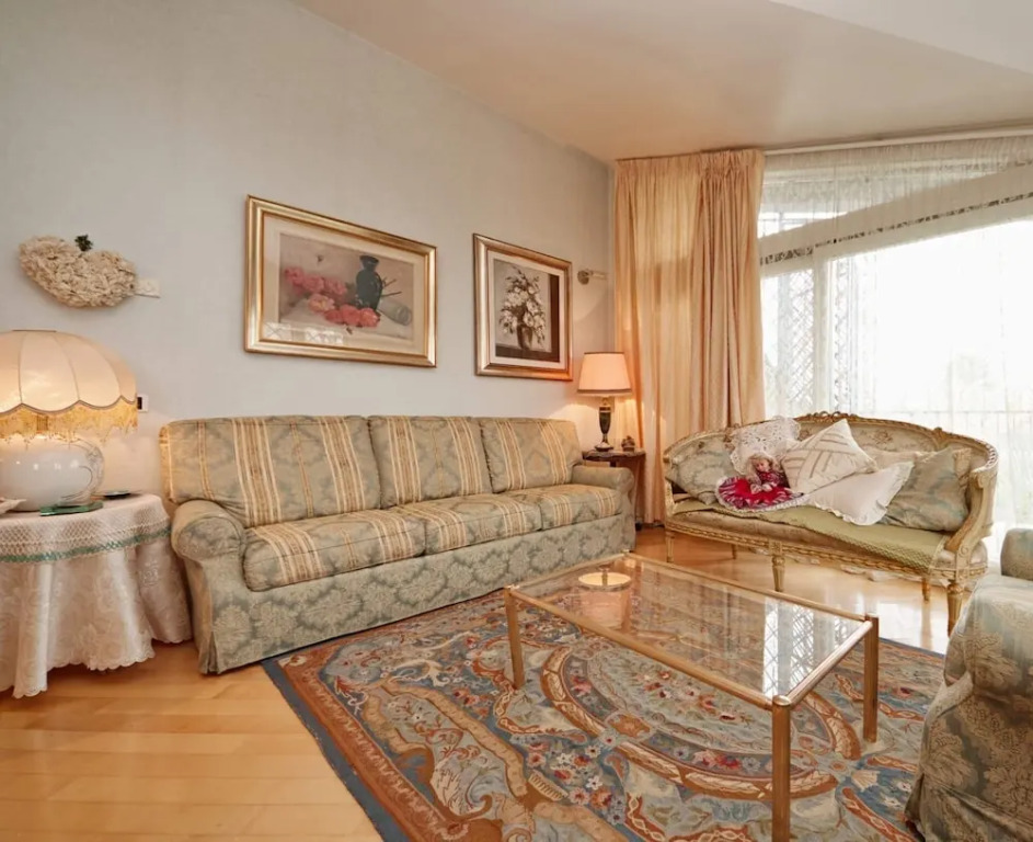 Villa Colombo App 01