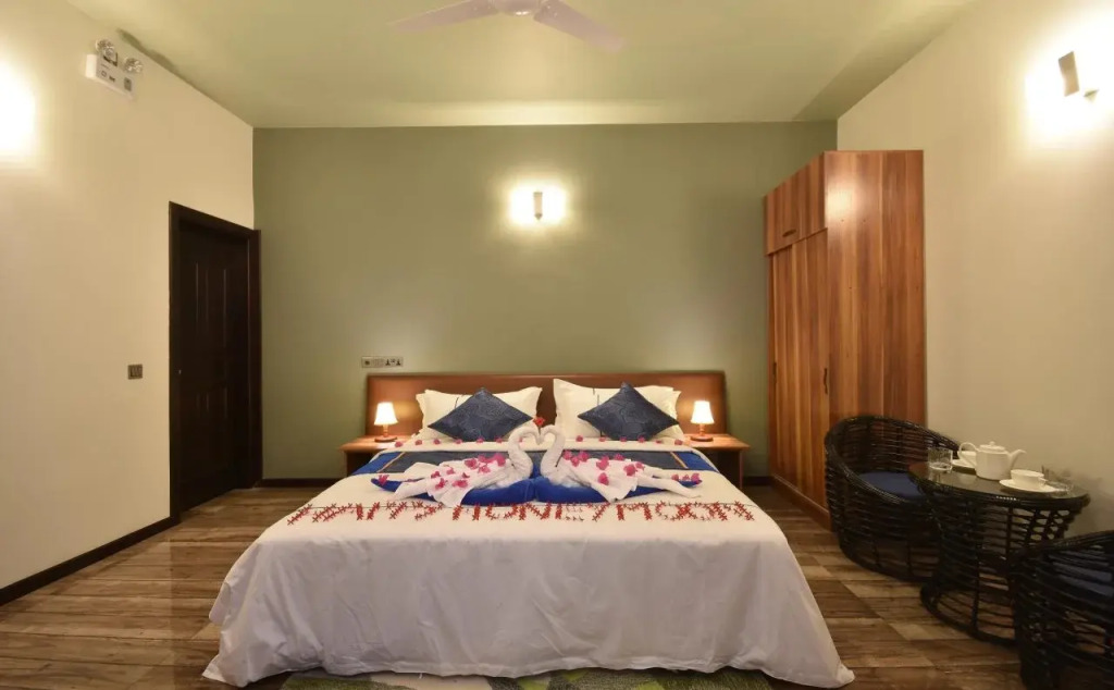 Island Home Inn