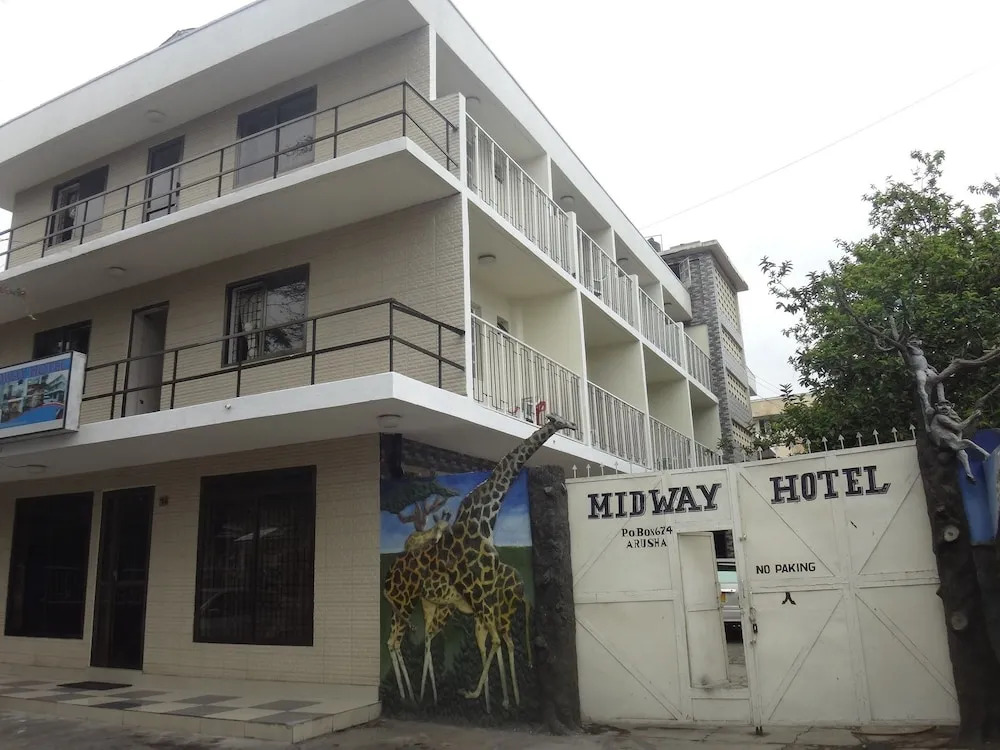 Mid Way Hotel