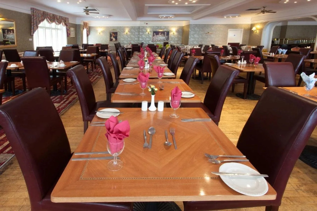 Heathlands Hotel