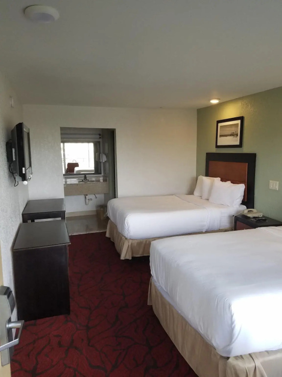 Budget Inn