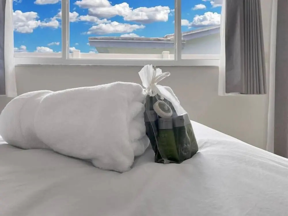 Seahorse Villa 2 by Dream Vacation