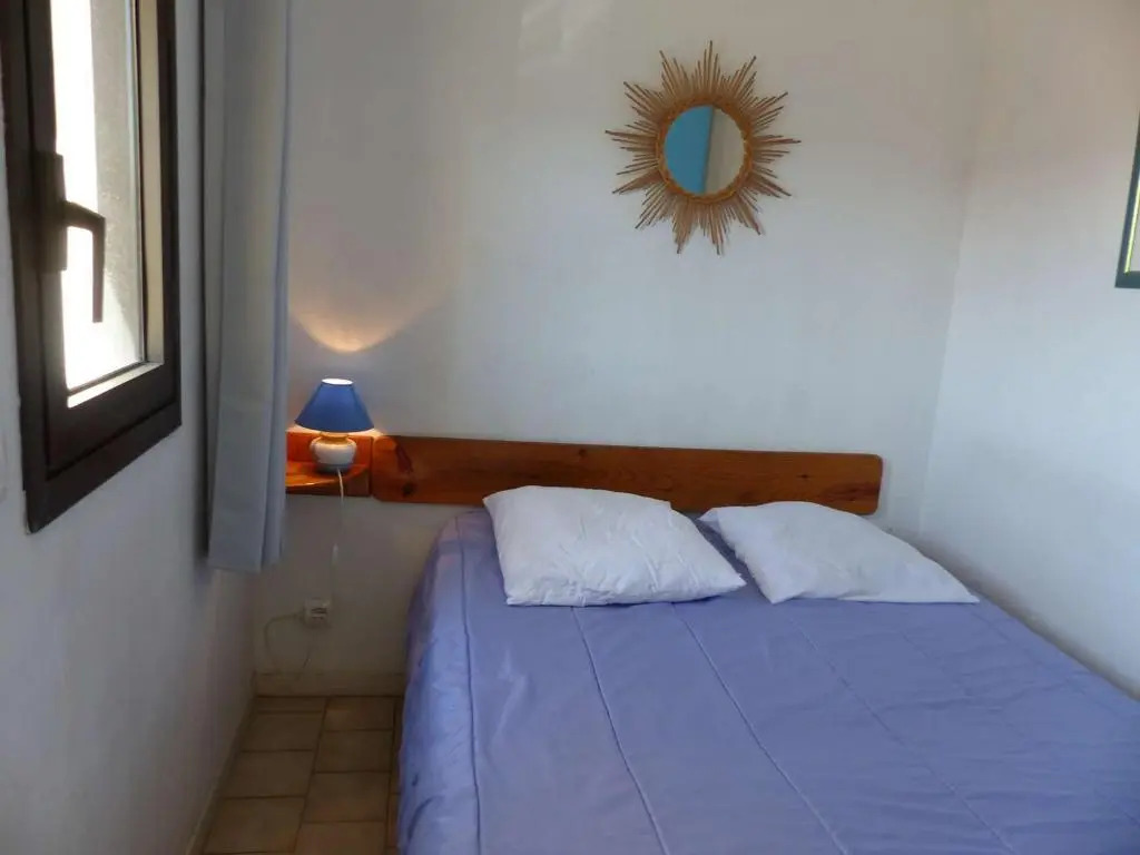 Appartement Le Lavandou, 2 pièces, 4 personnes - FR-1-308-79