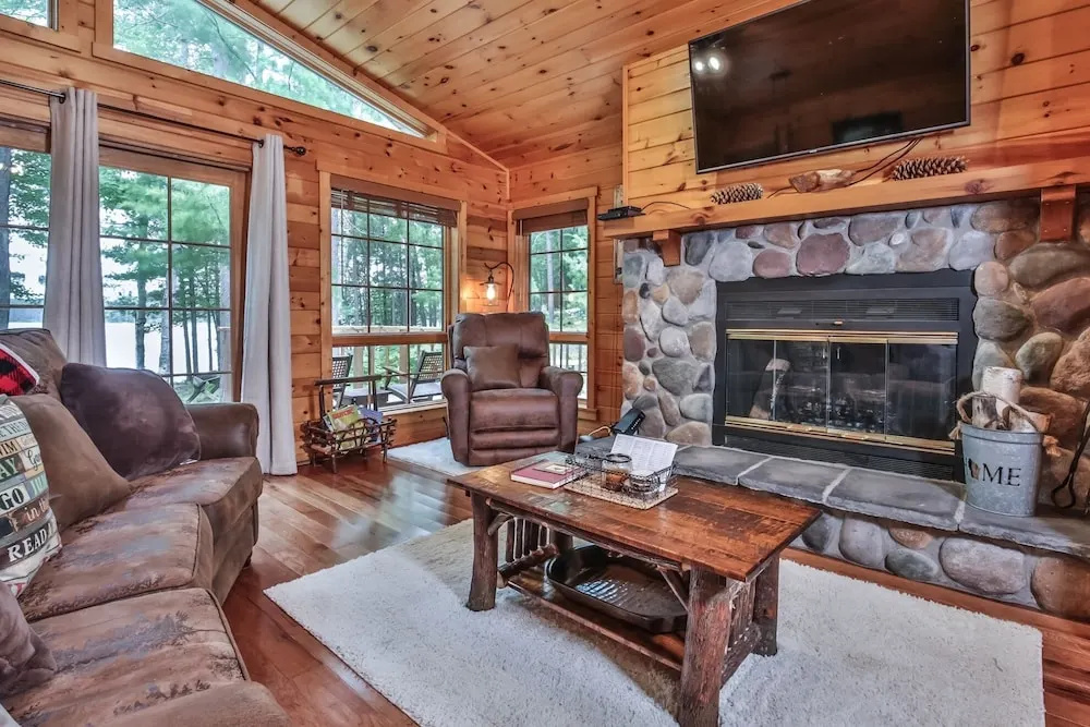 Stormy Pines - Hiller Vacation S 3 Bedroom Home