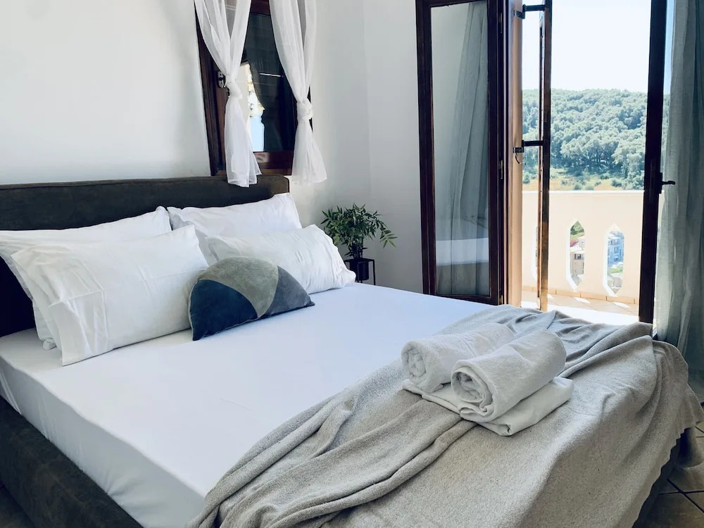Evgenias sea view apartments
