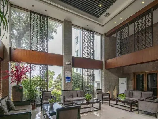 Xiangyang Rongting Guest House