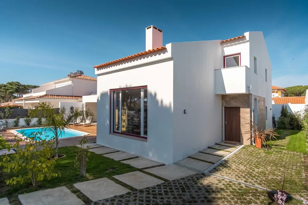 LV Premier LA2 pool, AC, garden, sea view