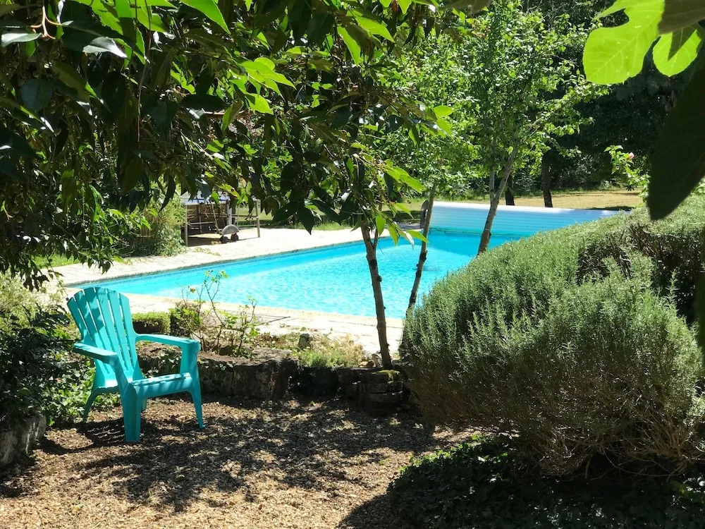 Villa With 4 Bedrooms in Saint-laurent-des-hommes, With Private Pool,