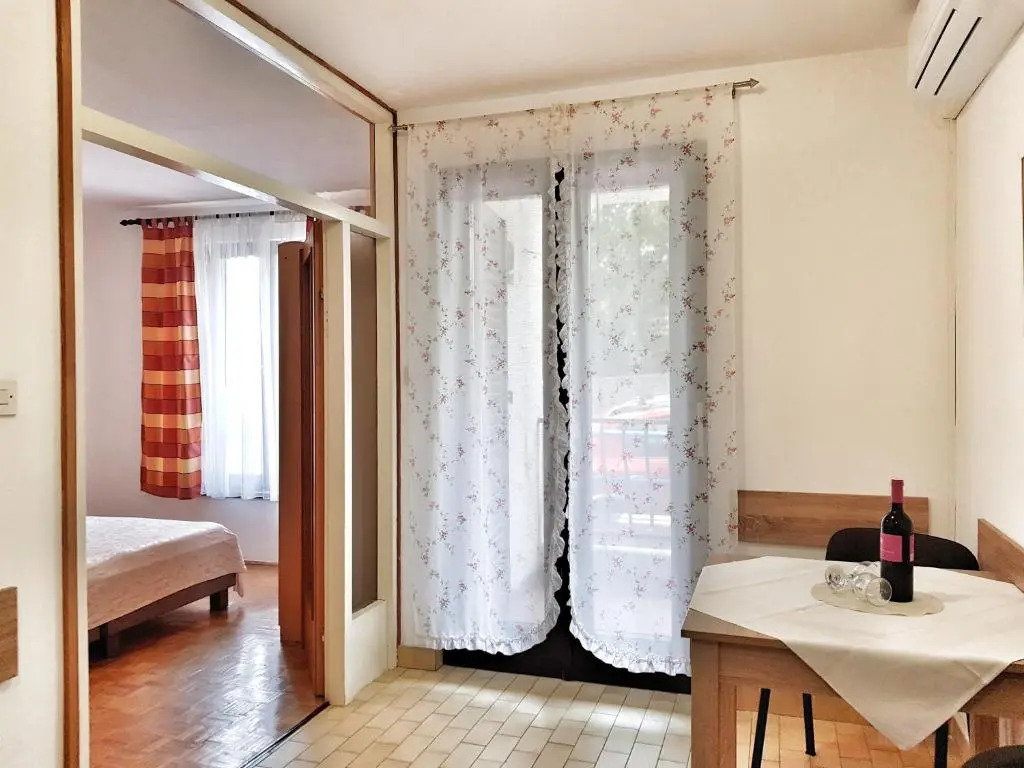 Apartment 1