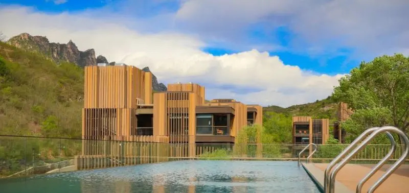 Hangu Valley Retreat Gubei Water Town
