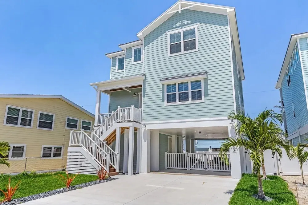 209 Seabreeze Escape: NEW Spacious 5-Bedroom Pool Home 5 Home