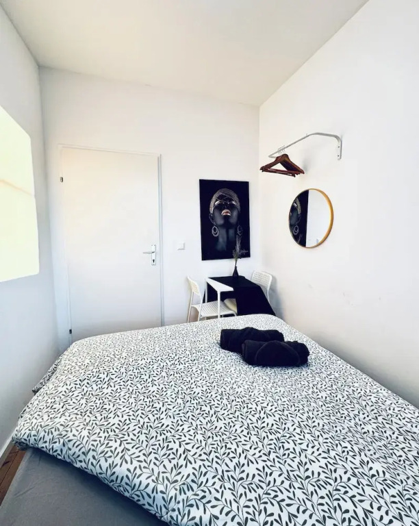 Central 8BR Stay with Garden and Terrace