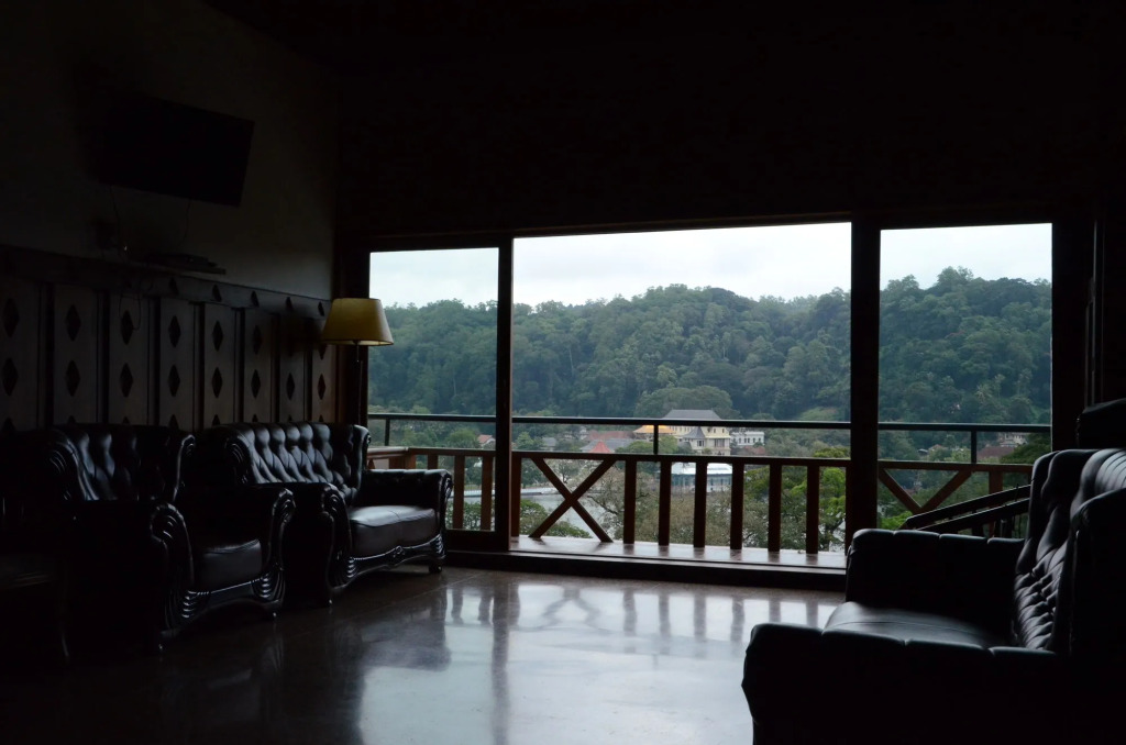 Heaven Seven Kandy