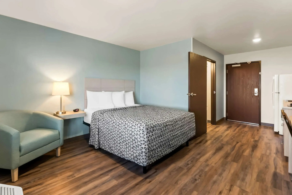 Woodspring Suites Easton Nazareth