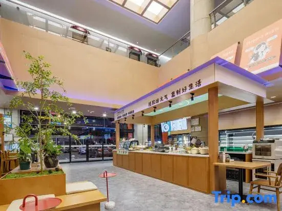 Yichang Youth Cabin · Apartment Hotel