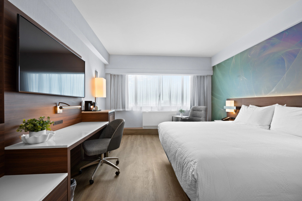 Armon Plaza Montreal Airport
