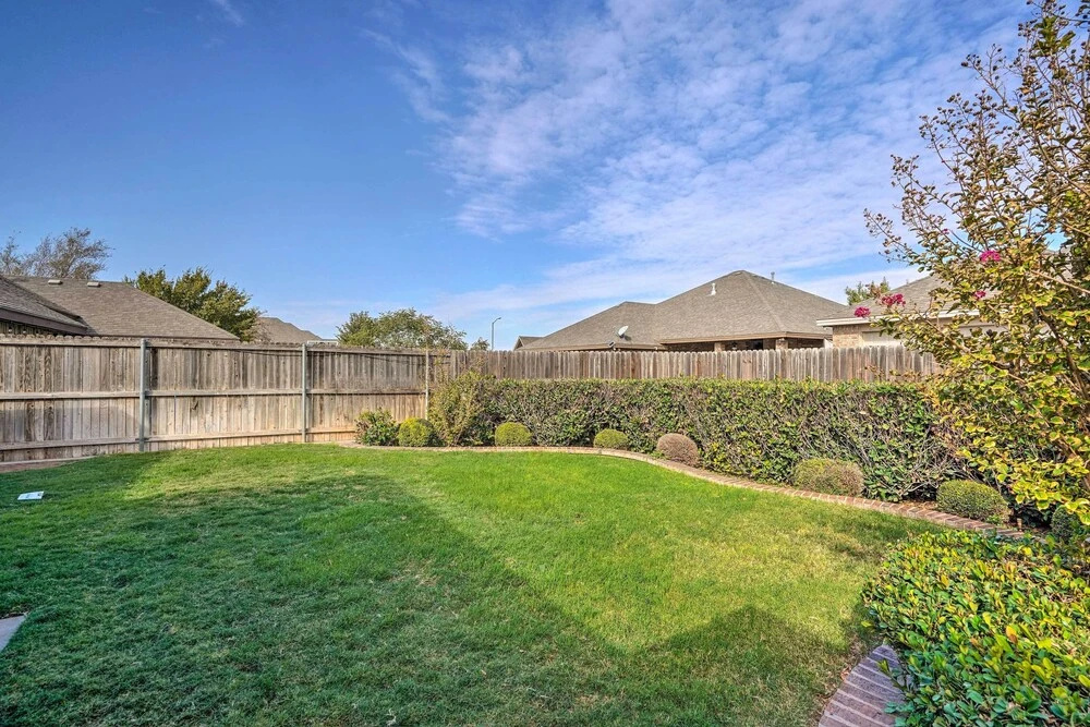 Luxe Midland Retreat w/ Patio, Grill & Yard!