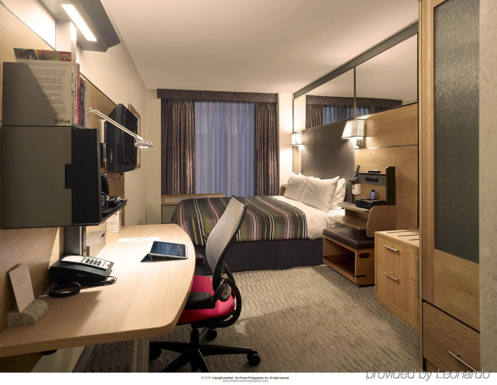 The Jewel Hotel, New York