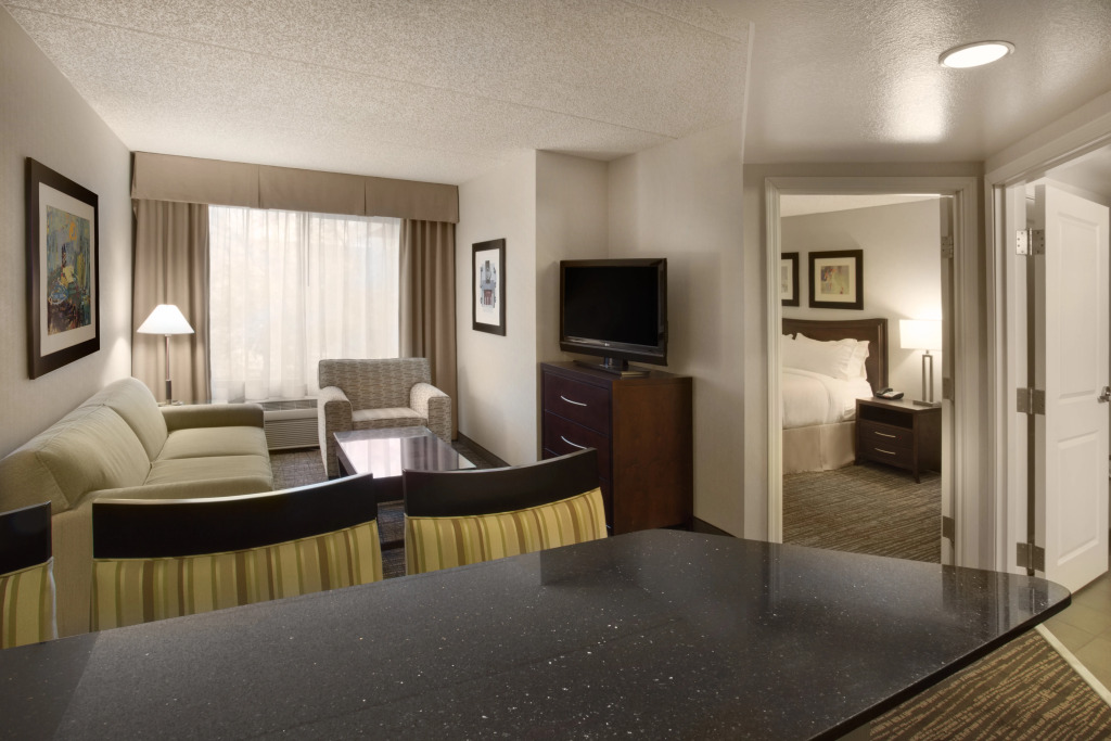 Holiday Inn Scottsdale North- Airpark by IHG