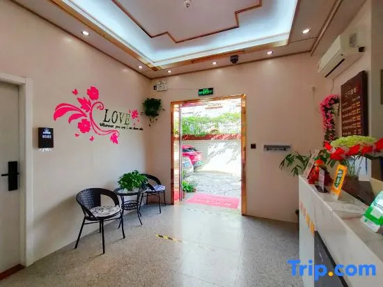 Huakai Vacation Apartment (Guangzhou North Station Huacheng Road Subway Station)