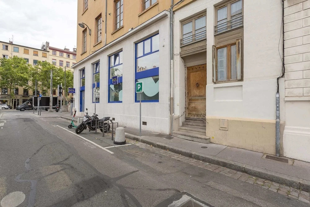Very Nice 2 Room Apartment in Lyon
