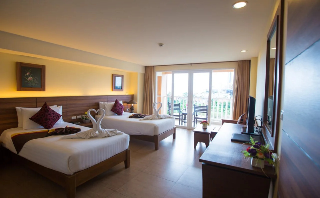 Saisawan Beach Luxury Hotel