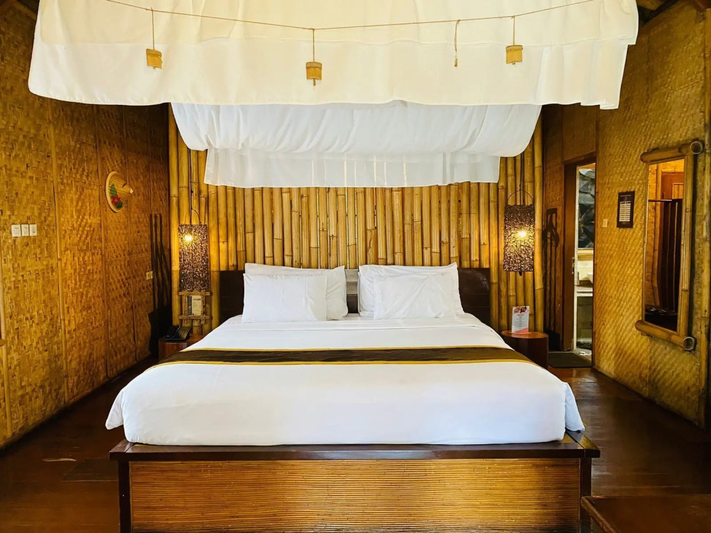 Kampung Sampireun Resort & Spa