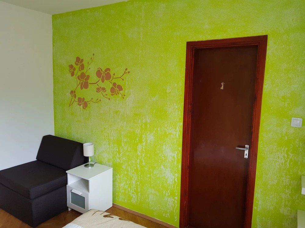 Apartment and Room Marica
