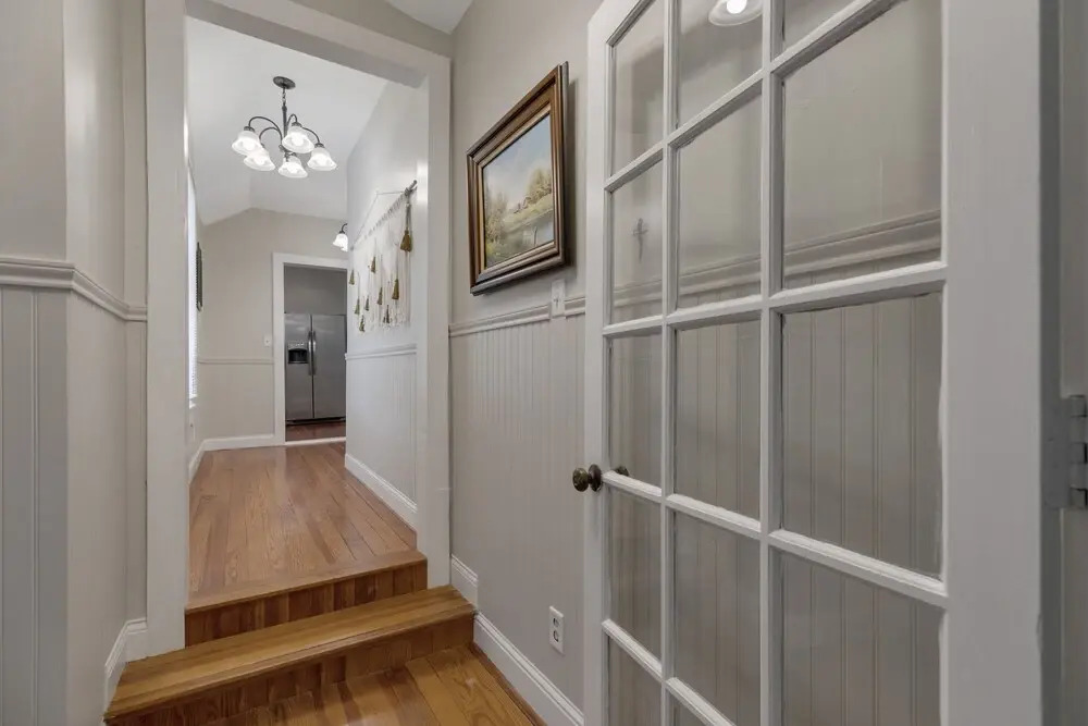 Stunning New Home With Hot Tub Just 1 Mile From Main St!