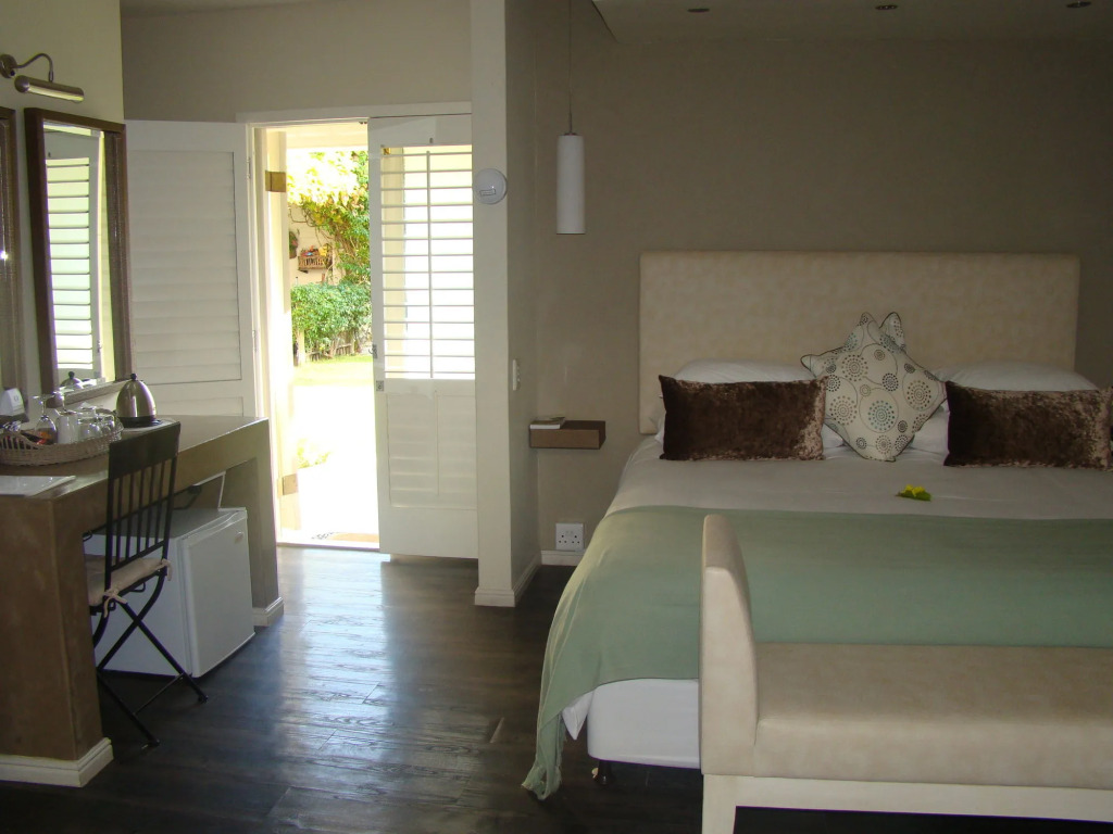 Hermanus Lodge on the Green - Solar Power