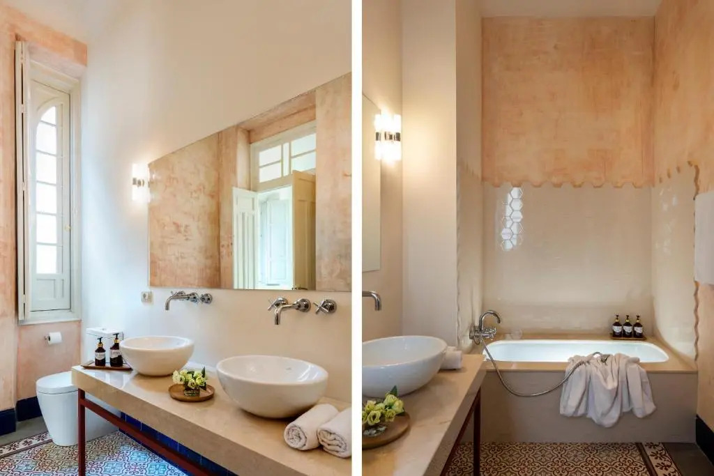 Villa Alfonso, Luxury Villa In Midtown, Parking