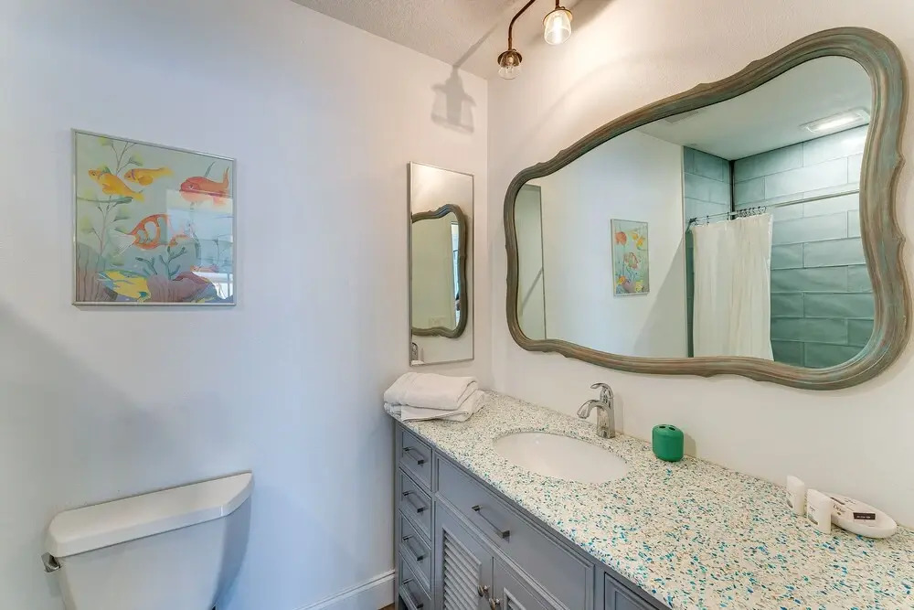 Breezy Englewood Condo w/ Community Pool!