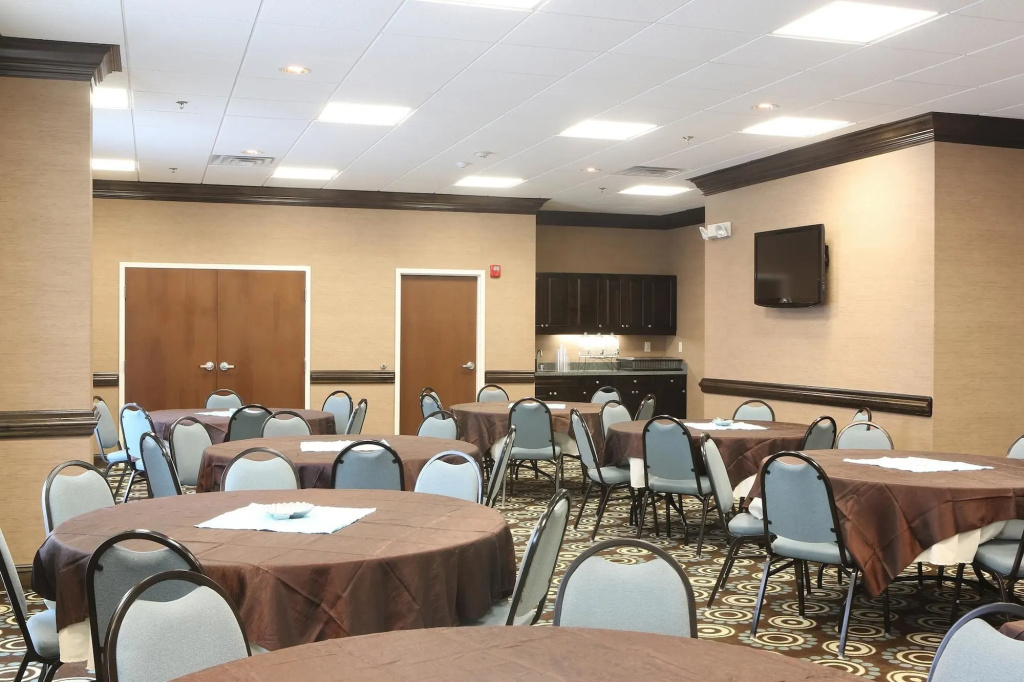 Hampton Inn and Suites Swansboro Near Camp Lejeune