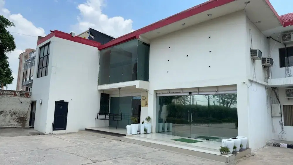 The Aana Hotel Sohna -Gurgaon Road