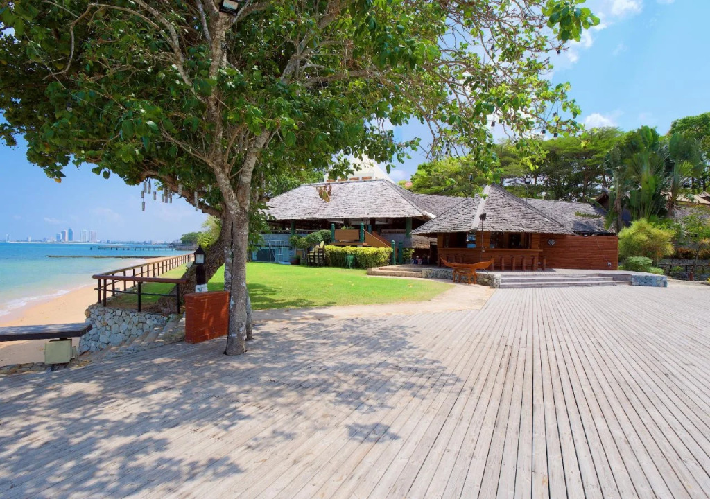 Sunset Park Resort and Spa By SWR