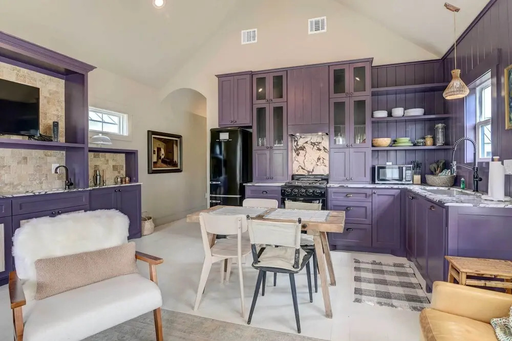1 Mi to Historic Pleasure Pier: Home w/ Grill!